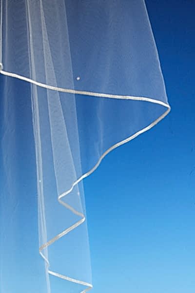 Bridal Apparel Crystal Scatter Cord Edge Veil || CGAC002