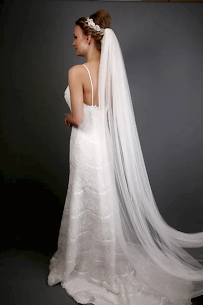 Bridal Apparel Faux Silk Italian Tulle Cut Edge Veil || CGACT301
