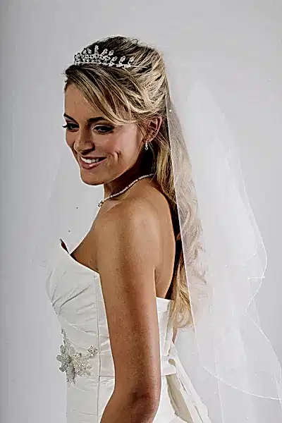 Bridal Apparel Crystal and Pearl Fine Edge Veil || CGAF004