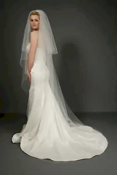 Bridal Apparel Delicate Crystal Scatter Veil || CGC473B