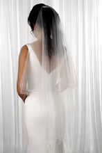Load image into Gallery viewer, Bridal Apparel Scalloped Edge, Crystal Drop Veil || CGC536C
