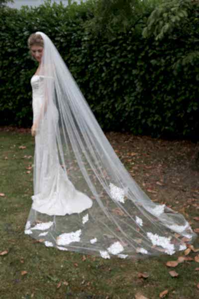 Bridal Apparel Lace Train Veil with Pearl || CGC575B