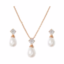 Load image into Gallery viewer, Timeless Elegance Necklace Set
