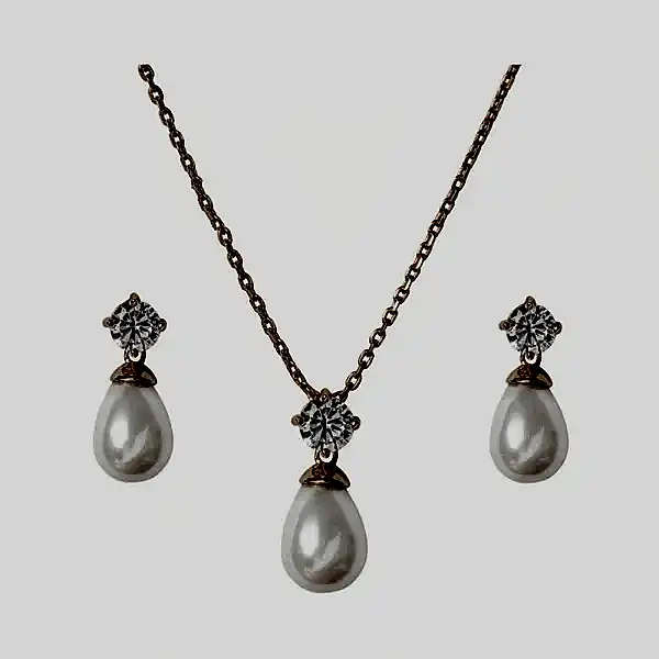 Timeless Elegance Necklace Set